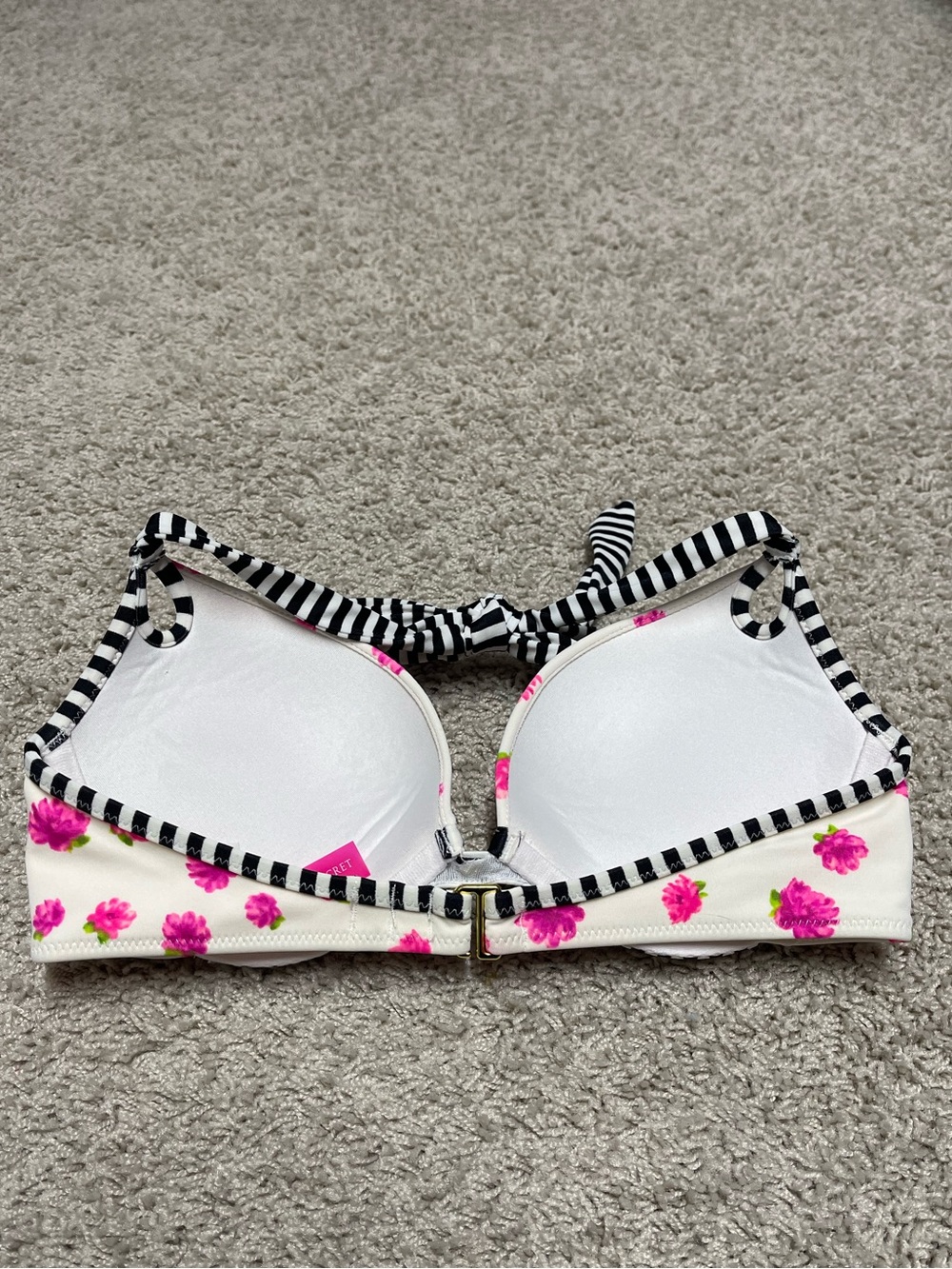 Victoria’s Secret Floral Push up Bikini top - Picture 2 of 4